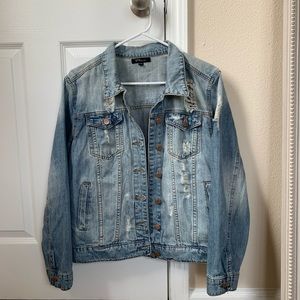 Oversized vintage jean jacket 🤘🏼